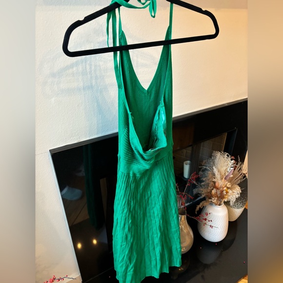 NWT Target Green Halter Dress with Flared Skirt, Size M - Picture 4 of 4